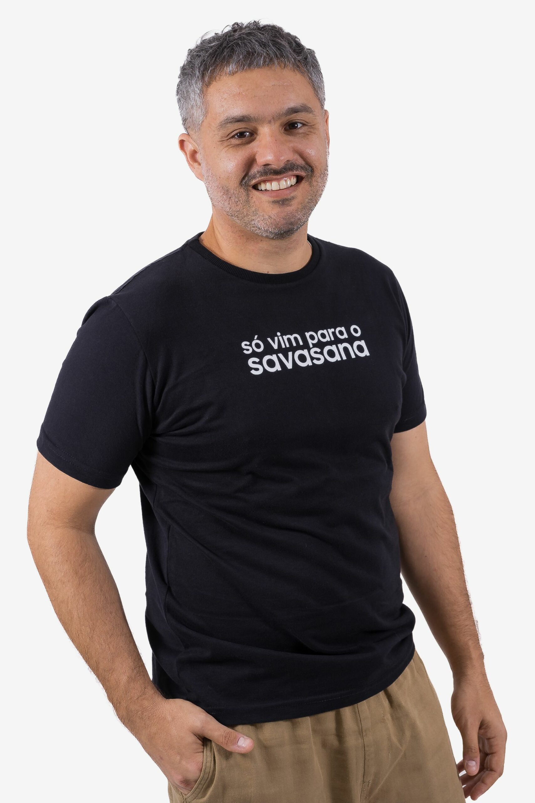 camiseta-savasana-preta-tshirt-yogateria-03-scaled